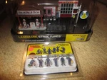 Woodland Scenics Ho Painted & Built Fill'er Up Gas Station #5025 Attendants. Fixed Price $89.99.