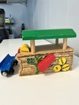 Thomas The Tank Engine Barrel Loader #99322 Complete Clickety Clack Wood Track. Fixed Price $30.00.