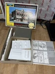 Dpm Design Preservation Gold Ho Scale Entertainment District Train Kit 403. Fixed Price $65.00.