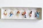 Preiser Figures 10476 School Students On The Way Home : Ships From Chicago. Fixed Price $21.65.