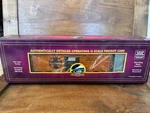 Mth Santa 20-94022 Operating Reefer Car With Unloading Ramp, Crates, Smoke C8. Fixed Price $90.00.