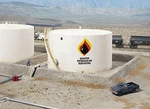Walthers 933-3167 Ho Scale Wide Oil Storage Tank W/retention Berms Kit. Fixed Price $50.18.