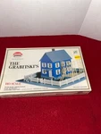 Scale Model Power 1554 The Grabitski's Building Kit New Sealed. Fixed Price $29.25.