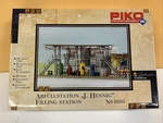 Piko 61105 Classic Line Tank Station Fill Racks, Building Kit (ho-scale). Fixed Price $45.00.