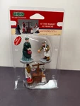 Lemax Village At The Market Poly Resin Figurine Figure Set 2004 42865. Fixed Price $19.99.