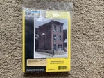 Woodland Scenics Dpm 11100 Scale Townhouse #3 Building Structure Kit. Fixed Price $13.99.