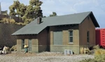 Dpm #10700 - Ho Scale Building Kit Freight Depot New Woodland Scenics. Fixed Price $25.95.