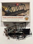 Bachmann Ho 46-1222 Over Under Blinking Bridge Set W/ Box Complete Vintage. Fixed Price $10.00.