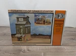 Con-cor 9066 Ho Farmers C0-OP Grain Elevator Building Kit. Fixed Price $39.99.