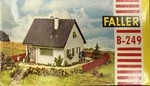 Vintage Nos Faller B-249 House. Exc Condition.. Fixed Price $16.99.
