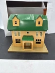Mth #189 Villa 10-4010 Peach & Green W/box Great Shape. Fixed Price $95.00.