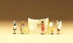 Scale Preiser Figures # 79050 Women Hanging Laundry With Clothesline. Fixed Price $17.95.