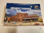 Ho Scale Walthers Miranda's Bananas Discontinued Kit #933-3080 Unopened Box. Fixed Price $68.00.