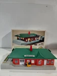 Bachmann 46-1212 Ho Gauge Model Railroad Sunnyvale Light Passenger Station W/box. Fixed Price $12.00.