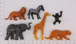 Lionel 21904-100 Safari Adventure Figures (set Of 6). Fixed Price $20.00.