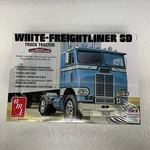 Amt 1004/06 White-freightliner Sd Truck Tractor 1/25 Scale Model Kit * Sealed. Fixed Price $44.75.