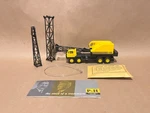 Lionel P&h Harnischfeger Truck Crane 6828-100 With Original Box Complete C-8. Fixed Price $200.00.