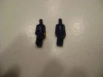 Lionel Switch Tower 445-25 Figure Set (2) W/lantern Without. Fixed Price $11.95.