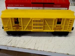 Lionel, Transport Car, Good Cond, No Box Horses .( Rt). Fixed Price $12.00.
