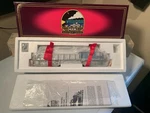 Mth MT-2142LP Gm Emd GP-20 Diesel Demonstrator Locomotive #5627. Fixed Price $250.00.