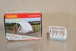 Hornby R9673 Skaledale Station Platform Cycle Cabinet Railway Layout Op. Fixed Price $16.82.