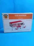 Ho Scale Bachmann Plasticville Gas Station Kit #45174. Fixed Price $15.00.