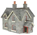 Station Master's House Gauge Building Card Kit Metcalfe PN935. Fixed Price $21.99.
