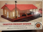 Train Rail City Bachmann Ho Scale #3014 Lighted Freight Station New Box. Fixed Price $20.00.