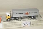 Ho Scale Con-cor Campbell Express White Freightliner Tractor Trailer Truck. Fixed Price $19.00.