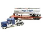 Lionel 6-52296 Nassau Operating Engineers Flatcar W/tanker Nib. Fixed Price $87.99.