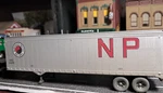 Northern Pacific Rtr HO-1/87 Semi Trailer 40"SILVER-WALTHERS Light Weathering. Fixed Price $12.98.