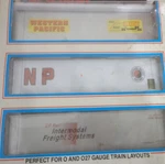 Lionel Intermodal Containers Set Of 3 6-12907 Western & Northern Pacific Cp Rail. Fixed Price $24.99.
