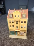 Kibri 8354 City Row House With Garage And Shop Fully Assembled. Fixed Price $34.99.