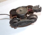 Lionel Original Vintage Early Postwar Flying Shoe Truck With Roller Pick Up. Fixed Price $32.00.