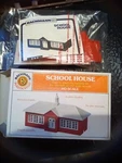 Bachmann Schoolhouse Kit #45133. Fixed Price $10.00.