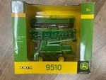 Ertl John Deere 9510 Combine Corn Head 1/64 Nip 45140 1:64 Box. Fixed Price $90.00.