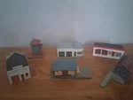 Ho Scale Buildings Structures Assembled Used Lot Of 6 Mixed Brands. Fixed Price $32.00.