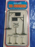 Vintage Life-like Ho Scenics 01121,TELLTALE With Railroad Signs Hand-painted.. Fixed Price $7.00.