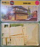 Lot Of 4 Airfix/wills Construction Kits 00/HO Scale. Fixed Price $52.99.