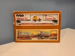 Tyco Piggyback Flat Car Set #348 Ho Scale Santa Fe Original Box. Fixed Price $14.49.