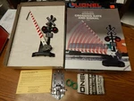 Lionel 6-2162 Automatic Crossing Gate & Signal New Box Scale Lqqk. Fixed Price $40.00.
