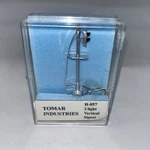 Tomar Industries Ho Scale 2 Light Vertical Signal H-857 Green Red. Fixed Price $29.99.