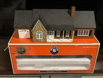 6-34109 Large Suburban Lionelville House. Fixed Price $35.00.