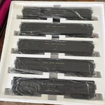 Brand New Mth Madison 5 Car Passenger Set Nyc York Central Green MT-4019. Fixed Price $425.00.