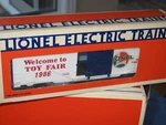 1986 Lionel 6-7525 Toy Fair Box Car L0953. Fixed Price $46.38.