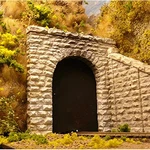 Chooch 8340 Ho-scale Single Cut Stone Tunnel Portal. Fixed Price $15.35.