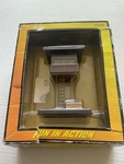 Mth Railking Brown & Black Elevated Gate Tower #30-9097 Scale, Excellent. Fixed Price $32.99.