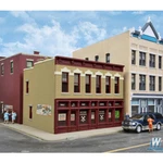 Walthers Trainline 931-812 Midtown Hardware Assembled Building Ho Scale. Fixed Price $33.99.