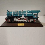 Avon No. 400E 1931 Blue Comet Train Locomotive By Lionel Bild Wood Base. Fixed Price $18.50.