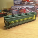 Athearn Acf Covered Hopper Car John Deere Grain. Fixed Price $39.95.